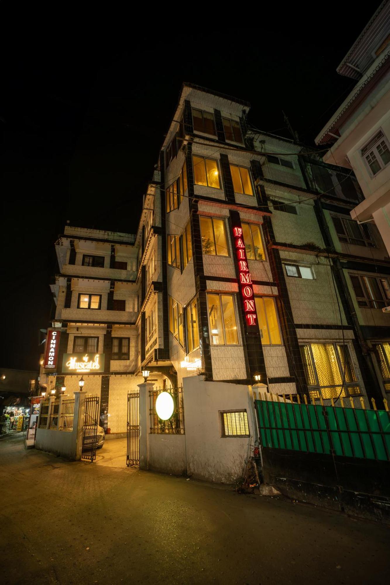 Muscatel Fairmont - 100 Mts From Mall Road Darjeeling  Ngoại thất bức ảnh